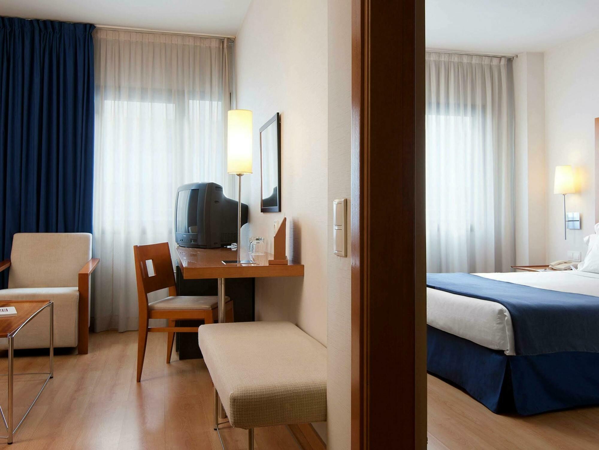 Catalonia 4*