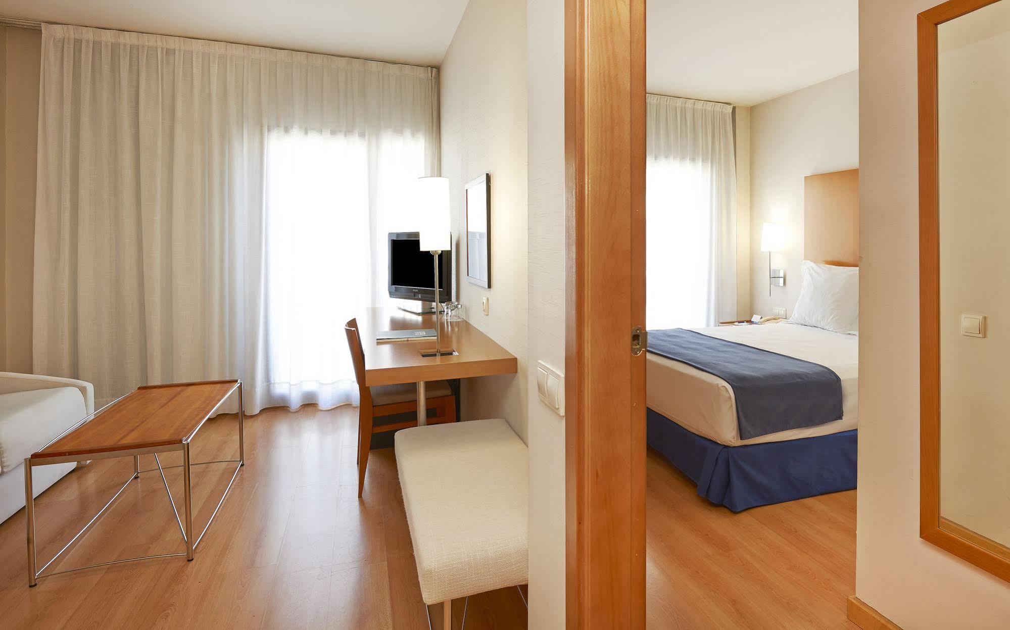 Catalonia Hotel 4*